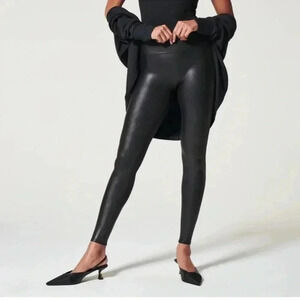 Spanx Faux Leather Leggings size M